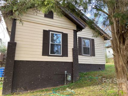 511 Love Street