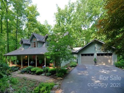 92 Red Oak Drive