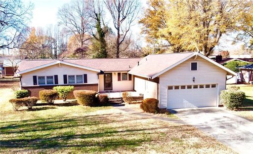 118 Brookshire Avenue sold home in Suburban Woods, Kannapolis, NC
