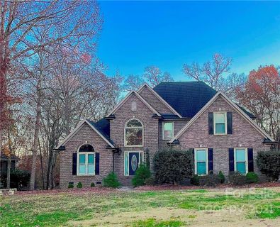 2815 Arrowwood Lane 37