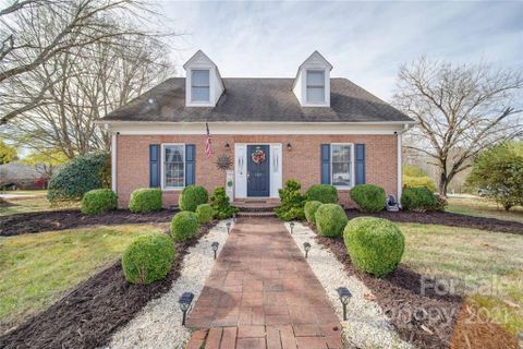 105 Arabian Lane sold home in Saddlebrook, Salisbury, NC