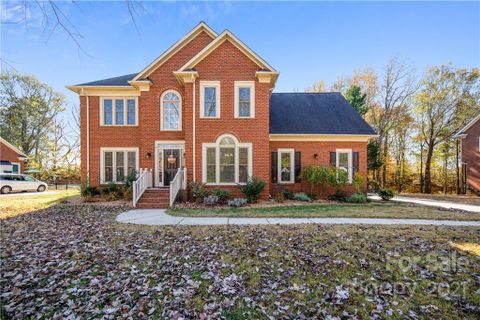 10901 Megwood Drive sold home in Berwick, Charlotte, NC