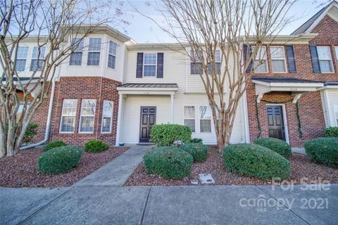 4108 Kenton Glenn Court sold home in Kenton Glenn, Concord, NC