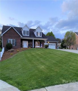 1001 Turnberry Street sold home in Barrington, Lenoir, NC