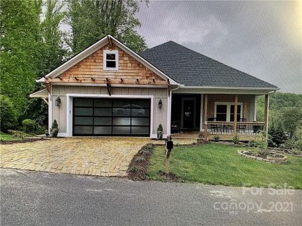 35 Susannah Court