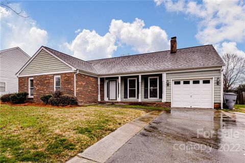 2424 Oak Leigh Drive