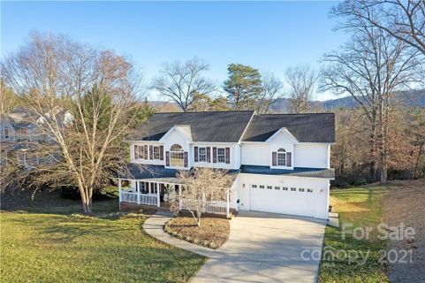 18 Whitetail Drive sold home in Hunters Ridge, Weaverville, NC