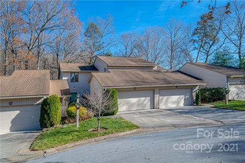 130 Cloverleaf Lane