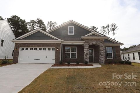 2806 Layla Manor None 351