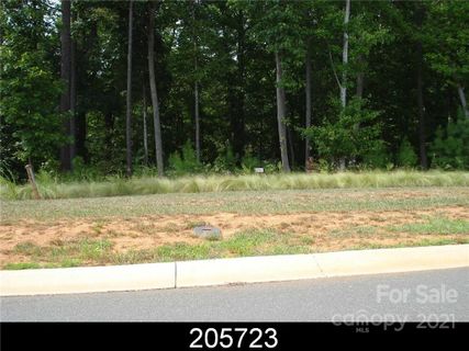 3236 Ashwood Park Drive