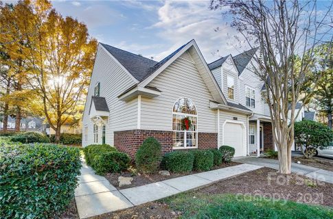 8331 Christmas Court