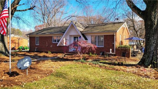 518 Fieldstone Road