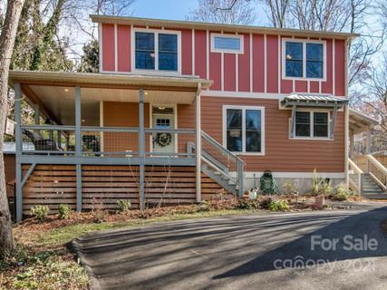 44 Garden Circle