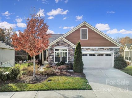1223 Restoration Drive sold home in The Courtyards of Marvin, Waxhaw, NC