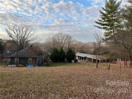 42 46 48 Enka Oak Street 1,2,3 sold home in Enka Village, Candler, NC