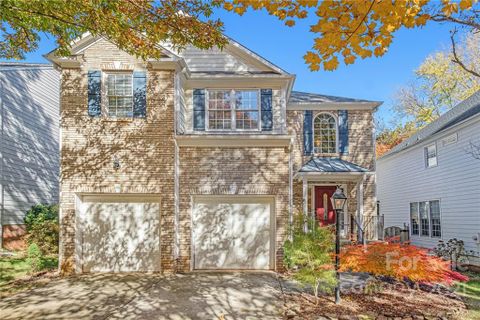 1919 Dearmon Drive