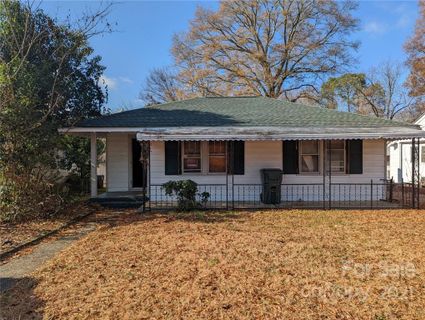 428 S Confederate Avenue