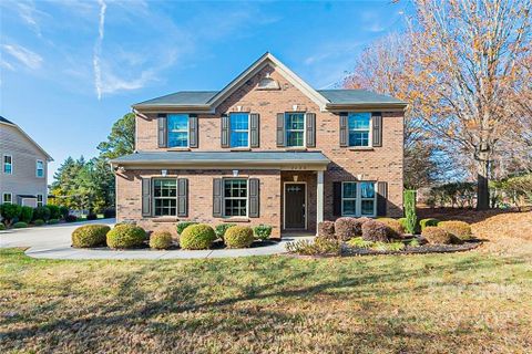 2400 Bethesda Oaks Drive