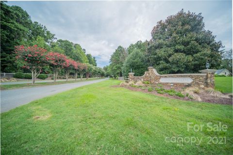 19405 Callaway Hills Lane