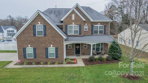 1388 Red Birch Place sold home in Wildwood Ridge, Kannapolis, NC