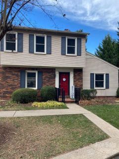 2705 N Center Street 42