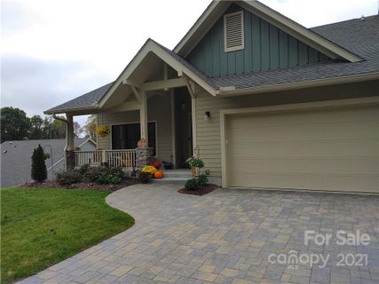 112 Copper Creek Lane