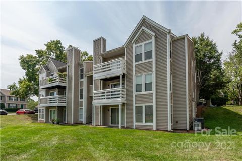 9629 Vinca Circle J sold home in Colville Garden Condos, Charlotte, NC