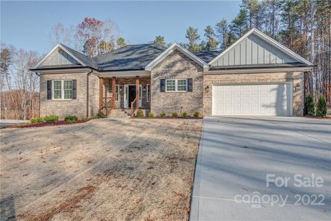 5020 Oconee Drive sold home in Shadow Oaks, Stanley, NC