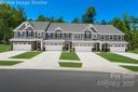 117 F Lanyard Drive 1025F sold home in Mooresville, SC