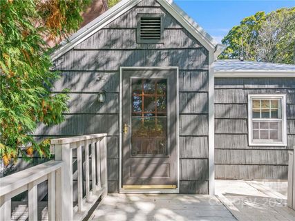 34 Canterbury Road