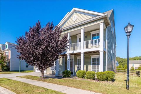 Previously sold for $530,000
