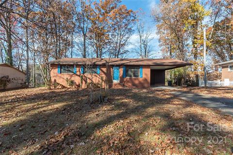 1156 Westover Circle