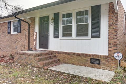 4423 Ginger Drive