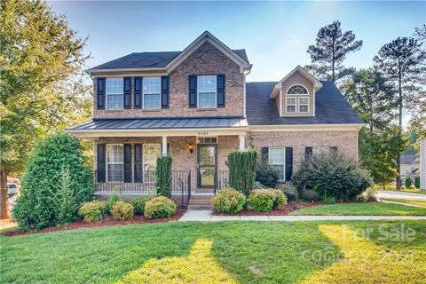 2592 Bethesda Oaks Drive