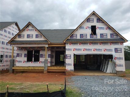 513 Lakeview Drive