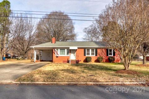 1340 Edgedale Drive