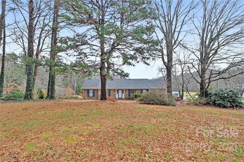 14200 Creekside Drive sold home in Springwater, Matthews, NC