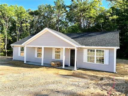 1020 Westminster Drive 95 sold home in Cloisters, Lancaster, SC