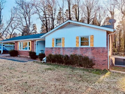 320 Neel Road