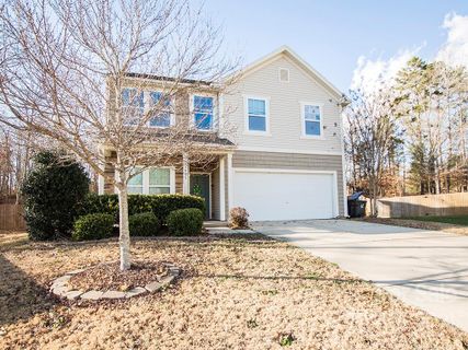 5005 Sandis Court