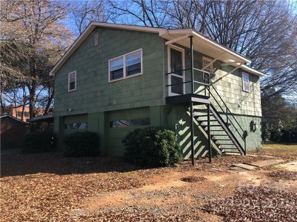 4625 Dogwood Place sold home in Lakeview Manor, Charlotte, NC