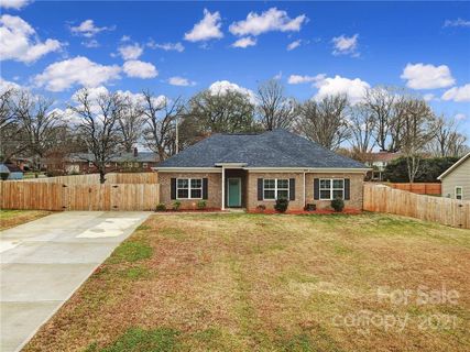 5040 Cheviot Road sold home in Allen Hills, Charlotte, NC