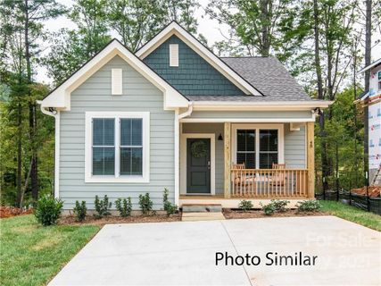 36 Westside Village Road 13 sold home in Cedar Cliff Village, Fairview, NC