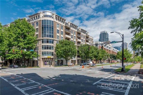 718 W Trade Street 308