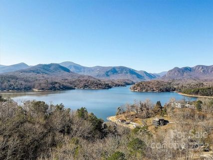 131 Pier Point Drive sold home in Pierpoint, Lake Lure, NC