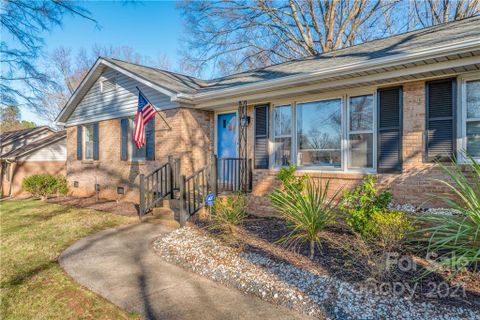 6113 Cherrycrest Lane