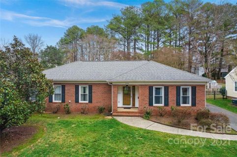 244 Sunnywood Lane