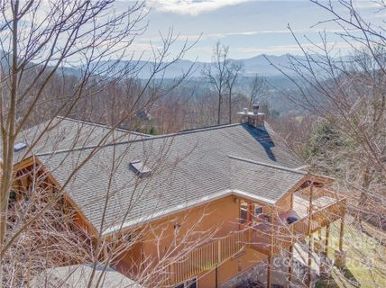 16 Sunnie Rae Lane sold home in Trexler Estates, Candler, NC