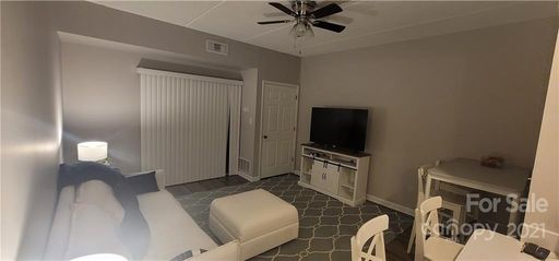 211 Heritage Boulevard 507