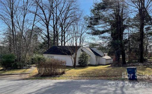 1953 1957 Dickerson Court sold home in Briarwood Heights, Connelly Springs, NC